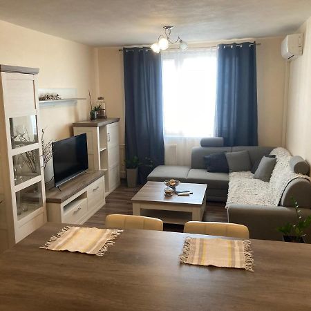 2 Rooms Apartment In Michalovce Exterior photo